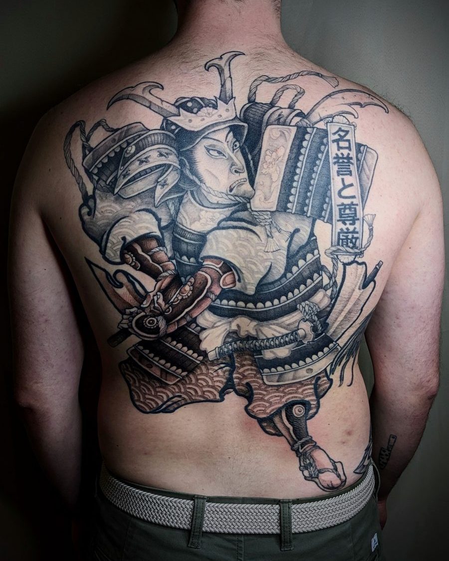 Samouraï honneur et dignité — Sinistro, japonais, OKO Tattoo Genève